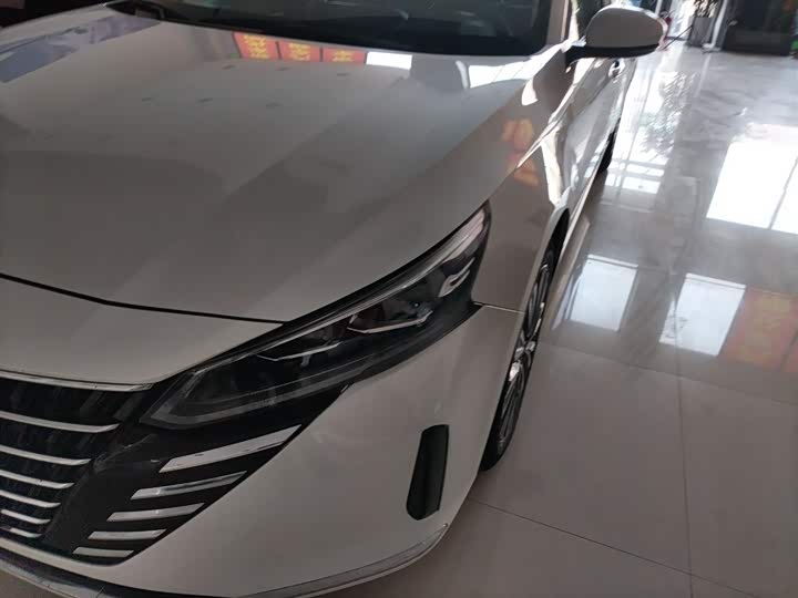 Фото 24 - Nissan Teana