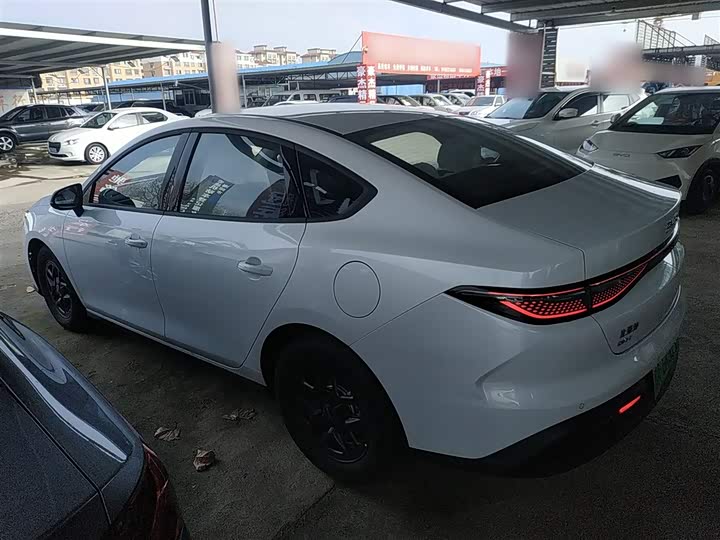 Фото 5 - BYD Seal 05 DM-i Hybrid