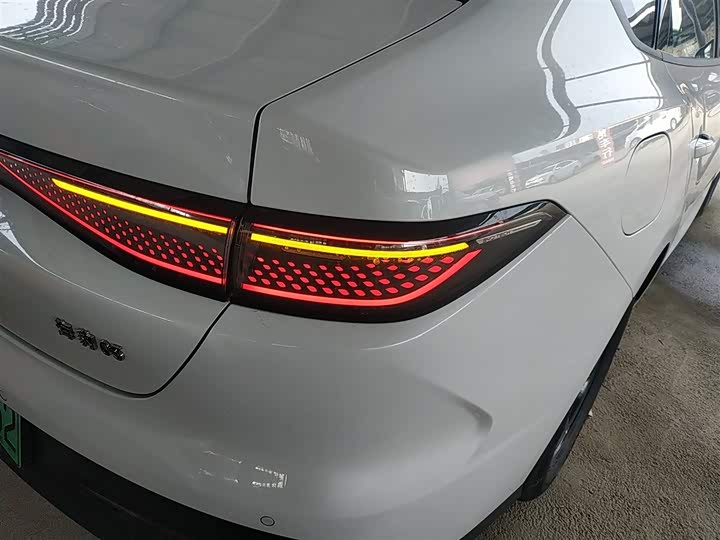 Фото 8 - BYD Seal 05 DM-i Hybrid