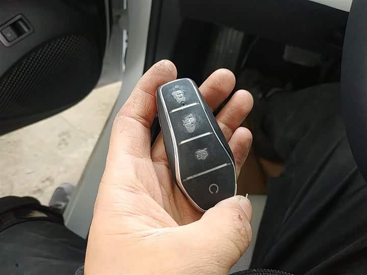 Фото 9 - BYD Seal 05 DM-i Hybrid