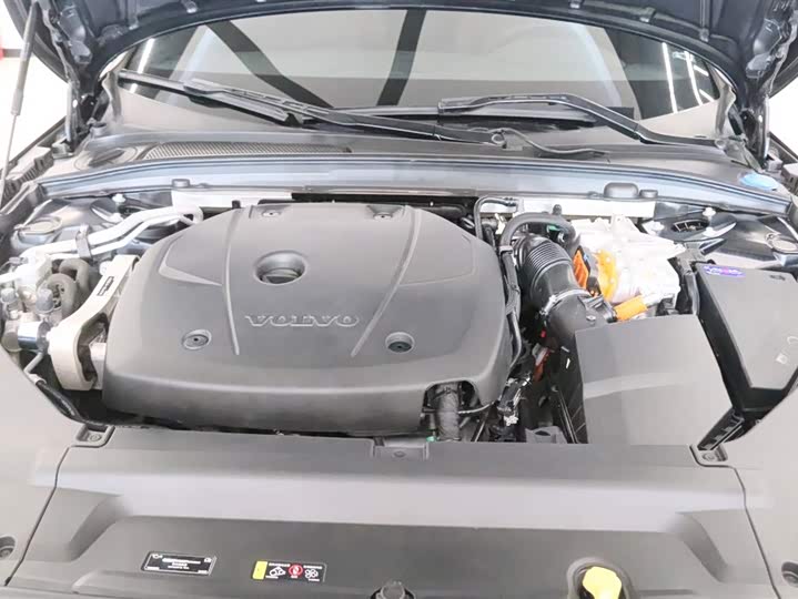 Фото 21 - Volvo S90 Hybrid