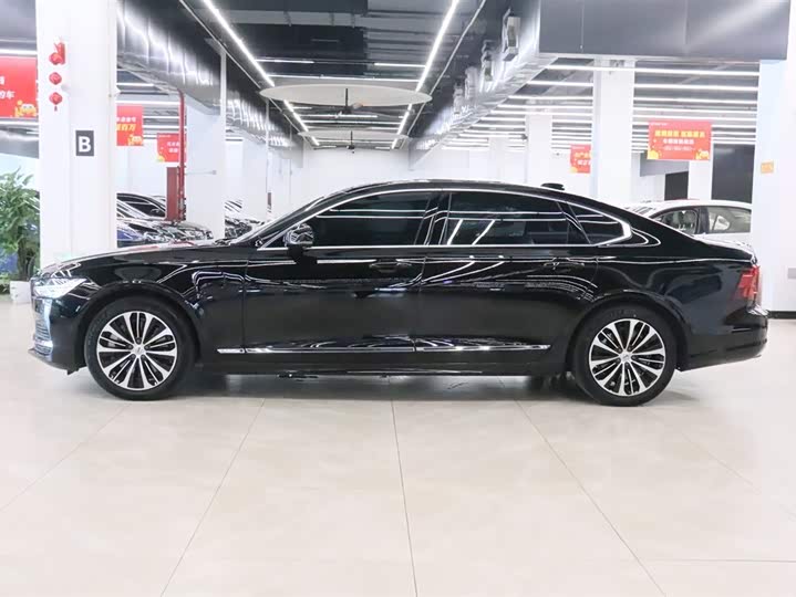 Фото 3 - Volvo S90 Hybrid