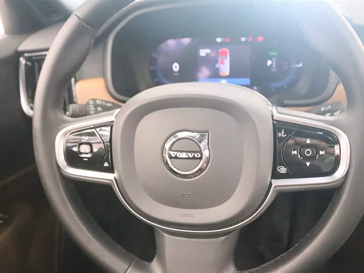 Фото 6 - Volvo S90 Hybrid