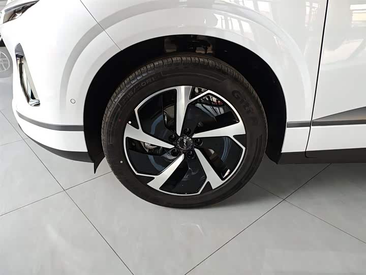 Фото 23 - BYD Sea Lion 06 Hybrid/EV