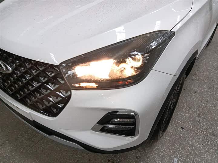 Фото 24 - Chery Tiggo 5x