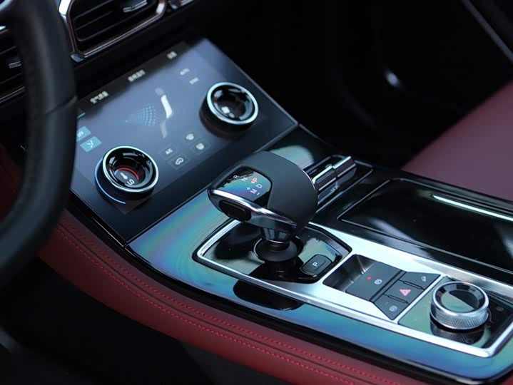 Фото 16 - Jetour X70 Plus