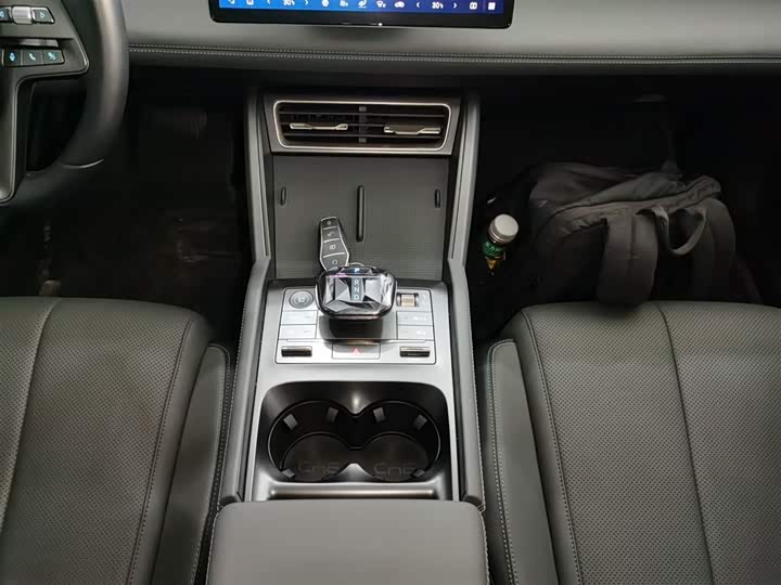 Фото 14 - BYD Qin L