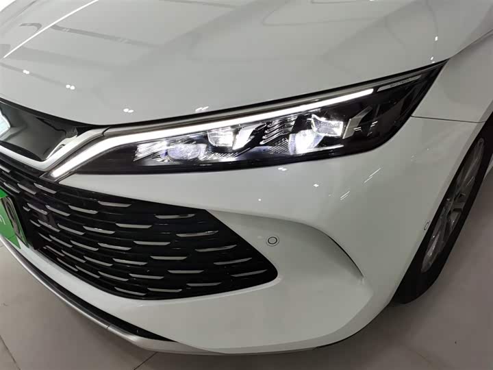 Фото 24 - BYD Qin L