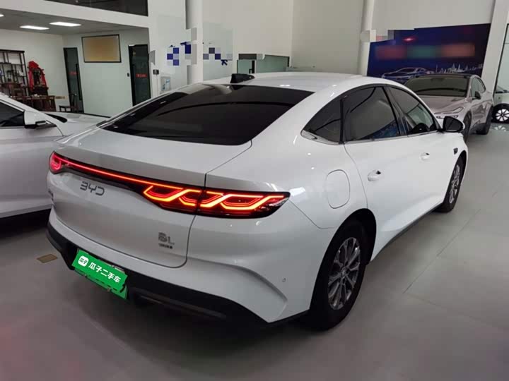 Фото 7 - BYD Qin L