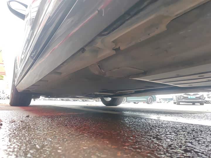 Фото 22 - Volkswagen Magotan