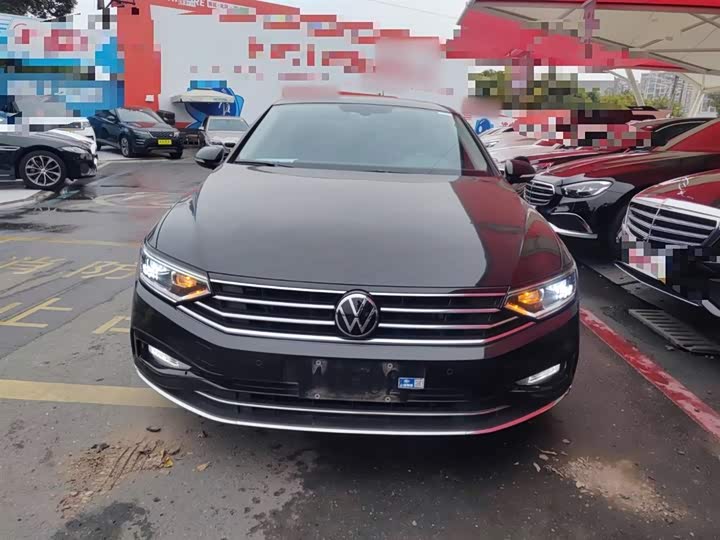 Фото 3 - Volkswagen Magotan