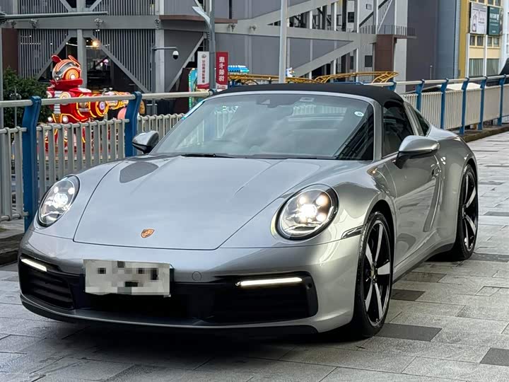 Фото 1 - Porsche 911