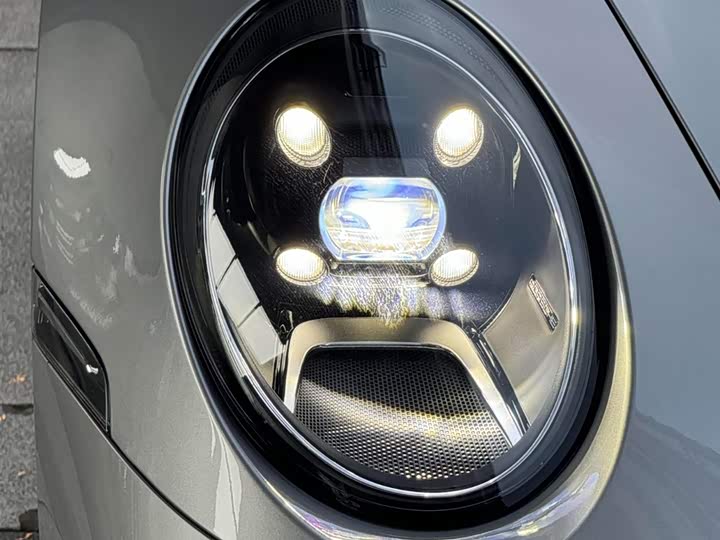 Фото 4 - Porsche 911