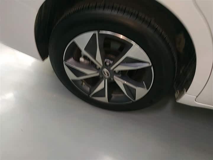 Фото 26 - GAC Trumpchi M6