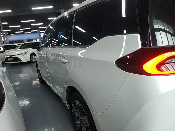 Фото 5 - GAC Trumpchi M6