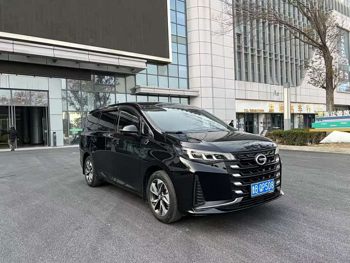 Фото 2 - GAC Trumpchi M6