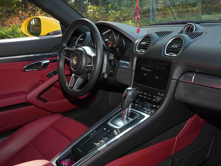 Фото 10 - Porsche 718