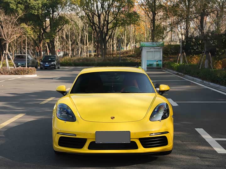 Фото 2 - Porsche 718