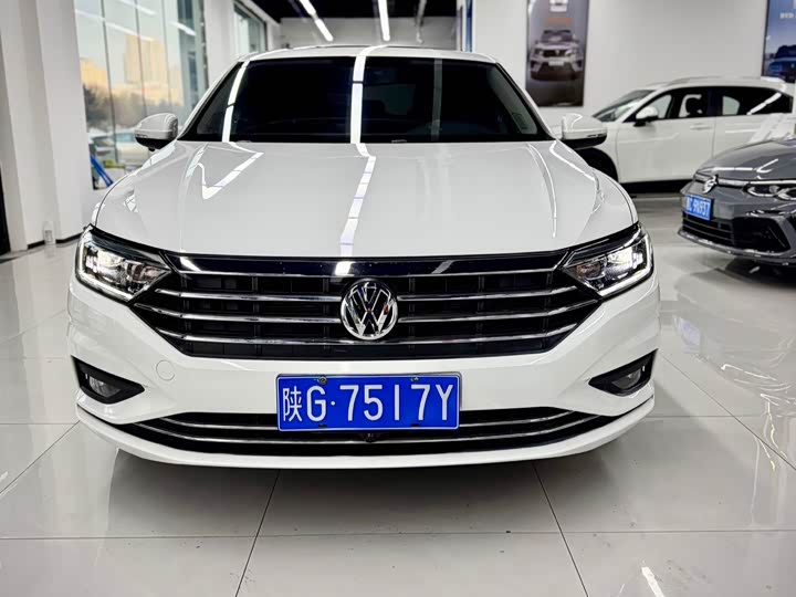 Фото 2 - Volkswagen Sagitar L