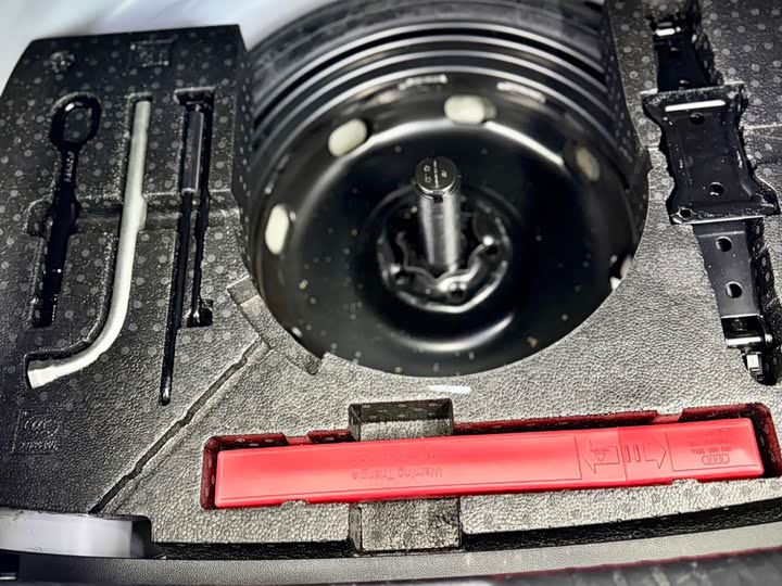 Фото 20 - Volkswagen Sagitar L