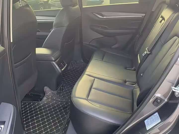 Фото 14 - Changan CS55 Plus