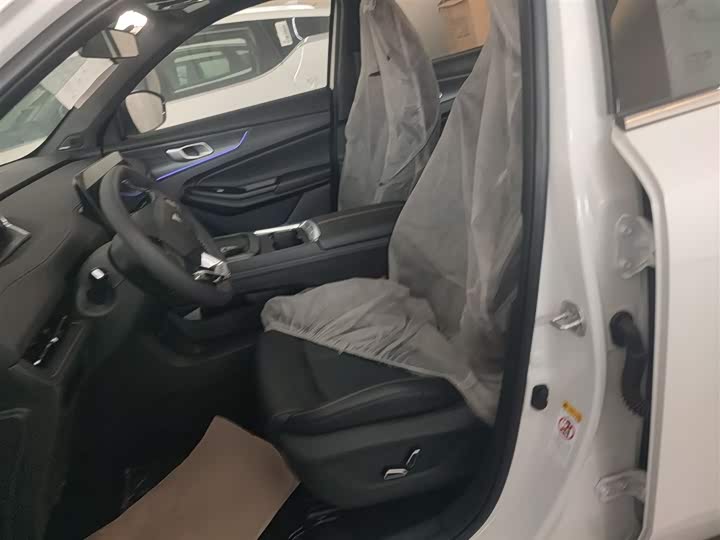 Фото 15 - Changan CS55 Plus Hybrid