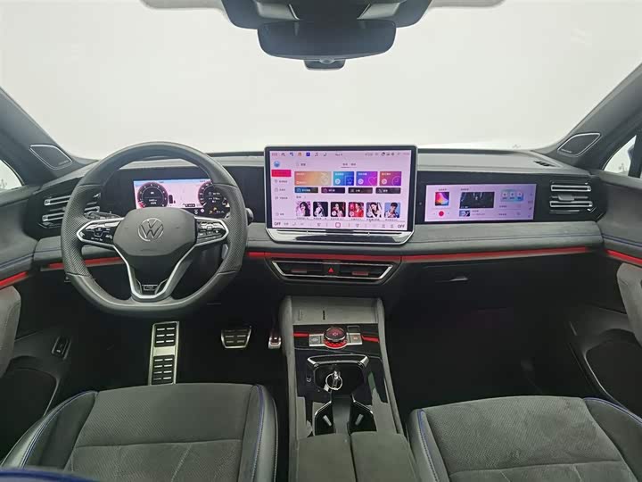 Фото 5 - Volkswagen Tiguan L Pro