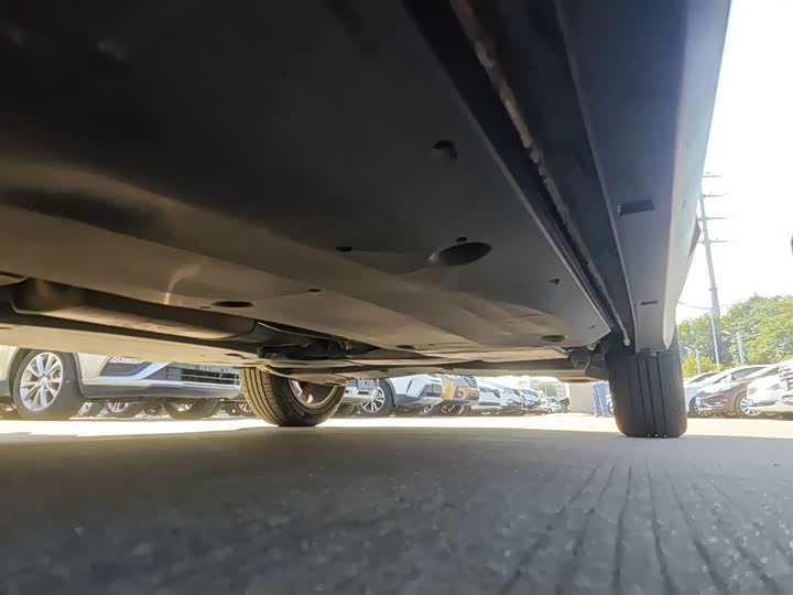 Фото 22 - Volkswagen T-Cross