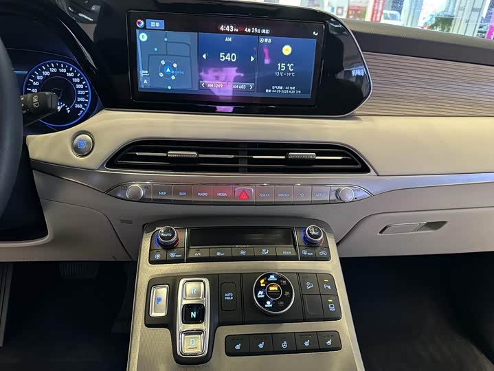 Фото 18 - Hyundai Palisade