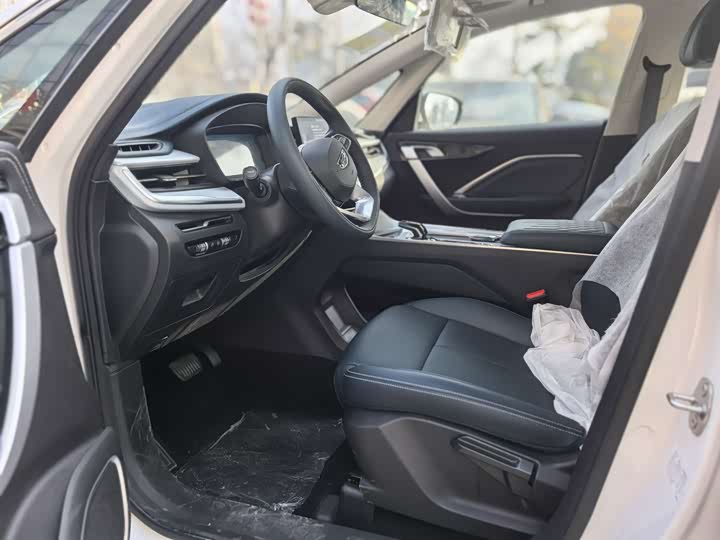 Фото 11 - Geely Jiaji