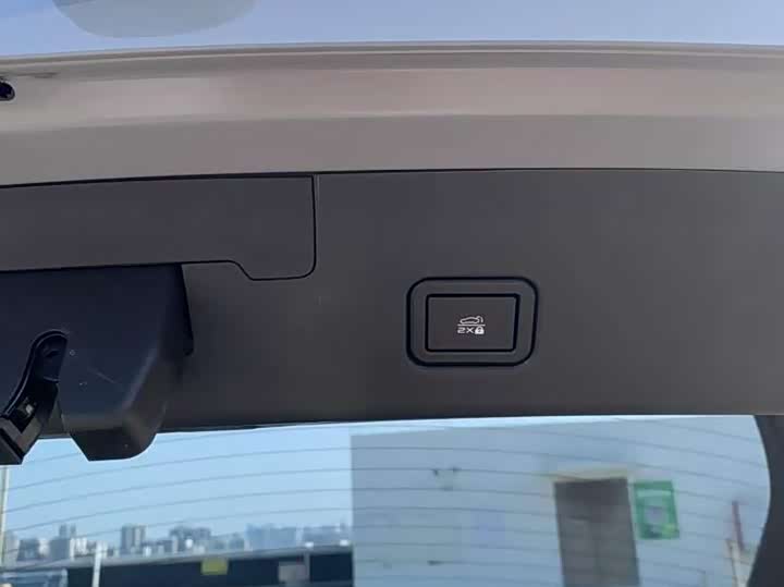 Фото 20 - Changan UNI-V