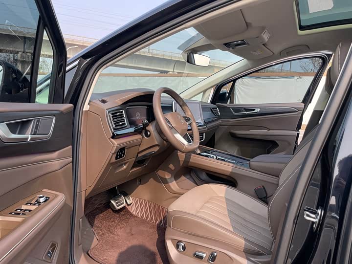 Фото 10 - Volkswagen Viloran