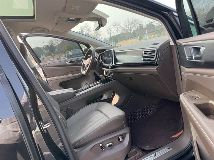 Фото 12 - Volkswagen Viloran