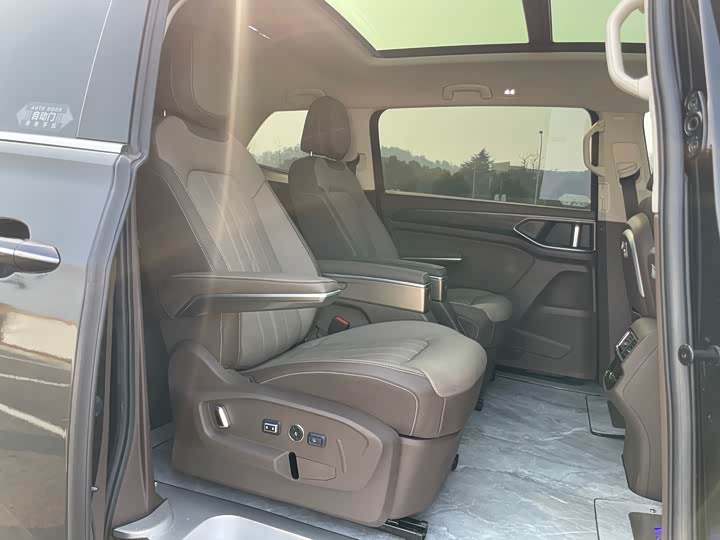 Фото 13 - Volkswagen Viloran