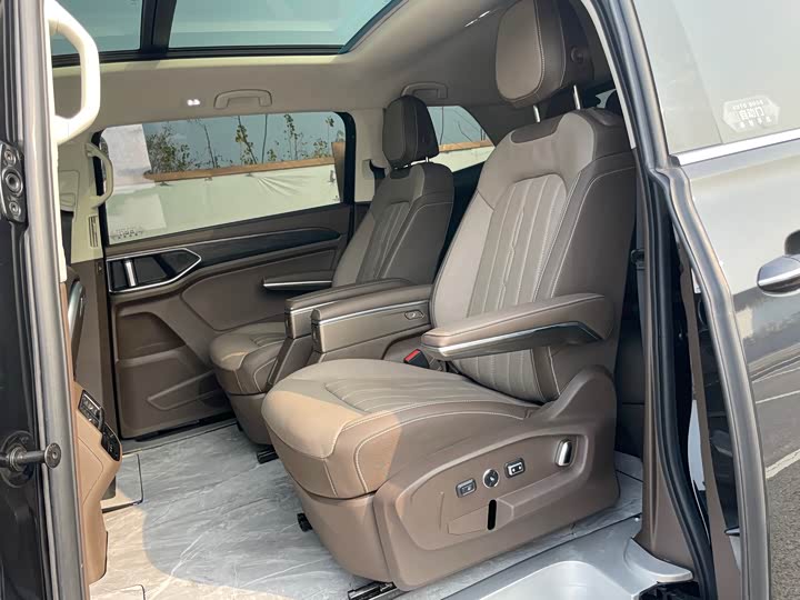 Фото 14 - Volkswagen Viloran