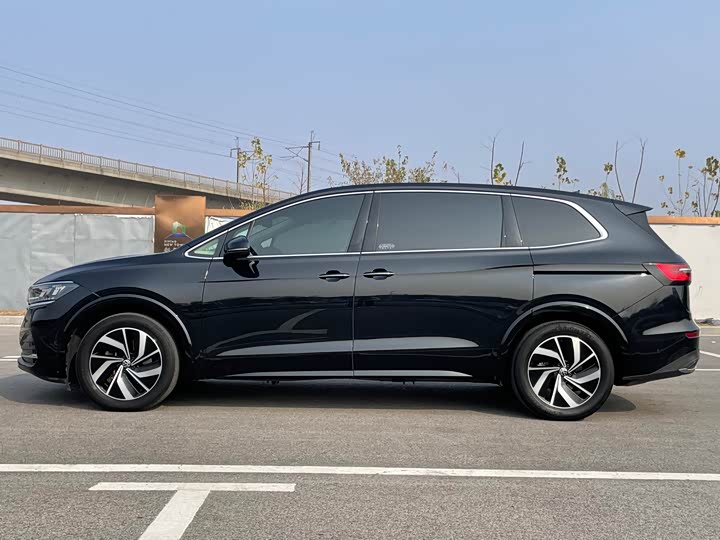 Фото 8 - Volkswagen Viloran