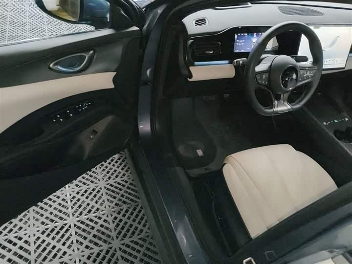 Фото 16 - BYD Seal 06 Hybrid/EV