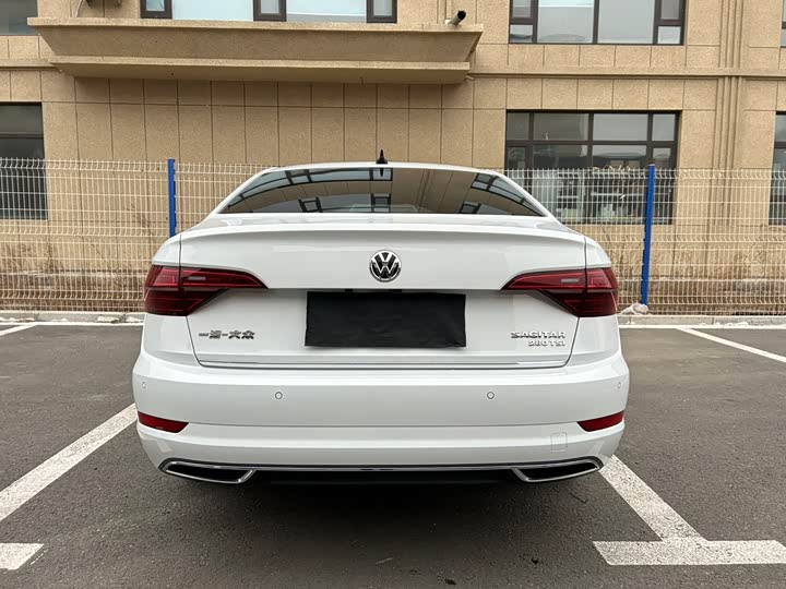 Фото 6 - Volkswagen Sagitar L