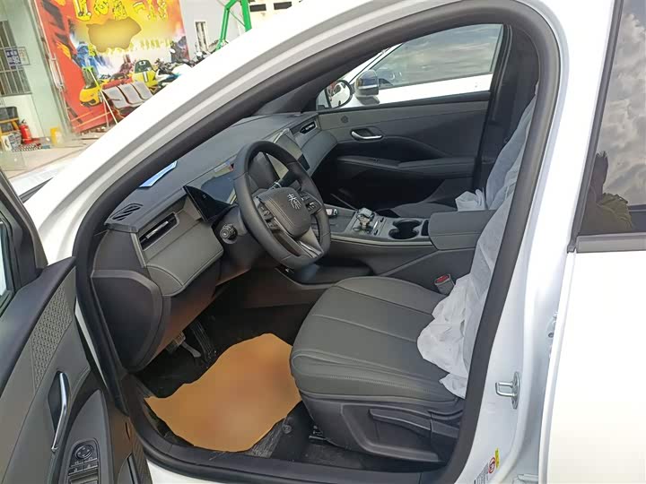 Фото 15 - BYD Qin Plus