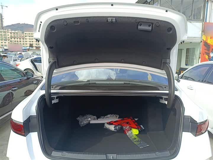 Фото 19 - BYD Qin Plus