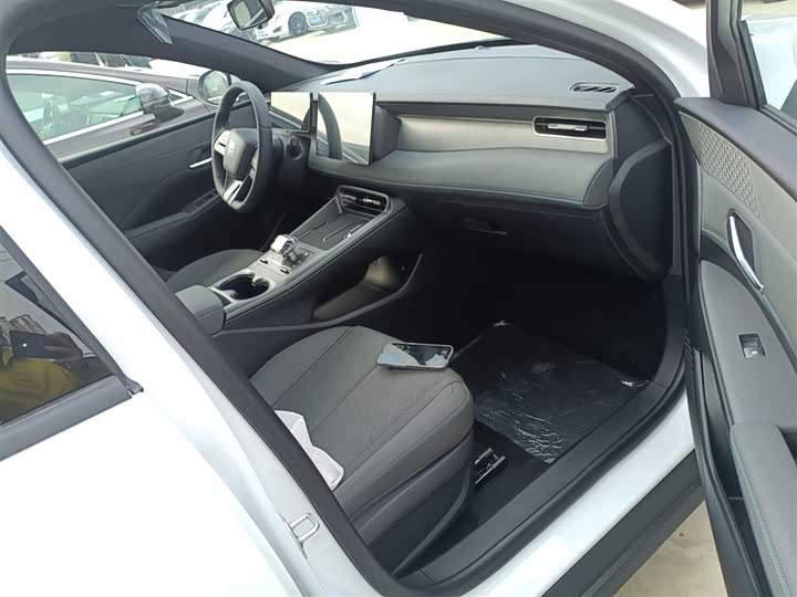 Фото 25 - BYD Qin Plus