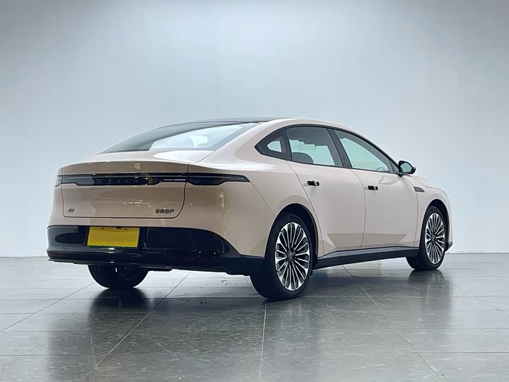 Фото 3 - Nissan N7