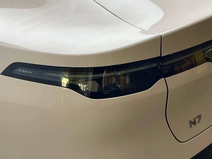 Фото 9 - Nissan N7