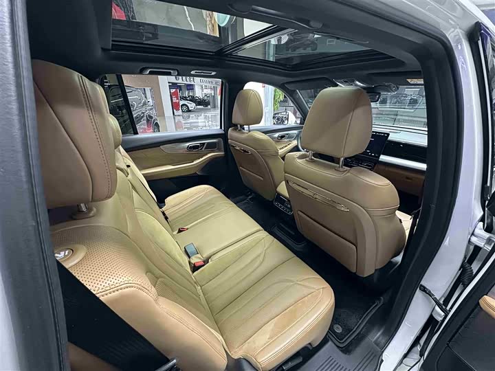 Фото 31 - GAC Trumpchi ES9