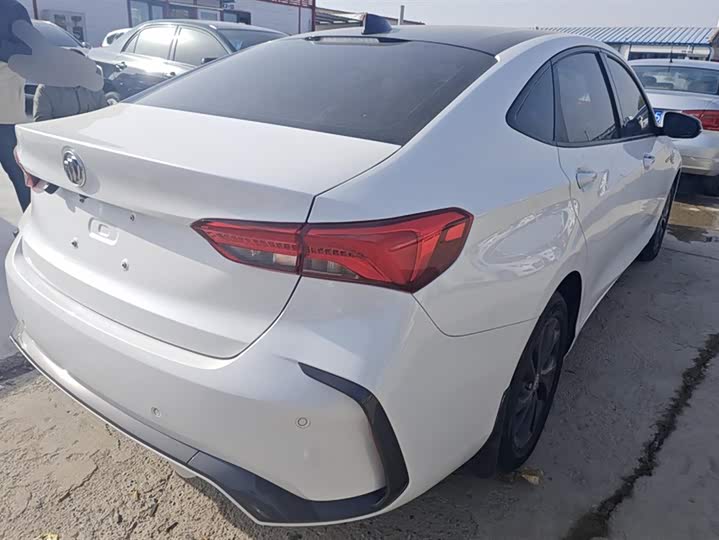 Фото 3 - Buick Verano