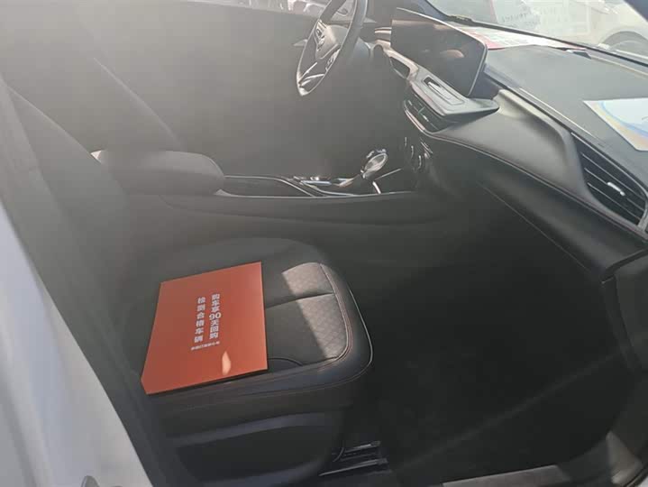 Фото 8 - Buick Verano