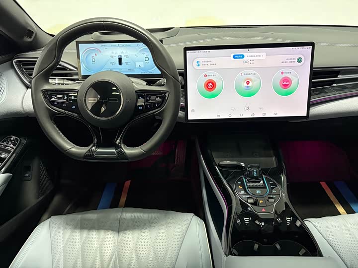 Фото 12 - BYD Seal