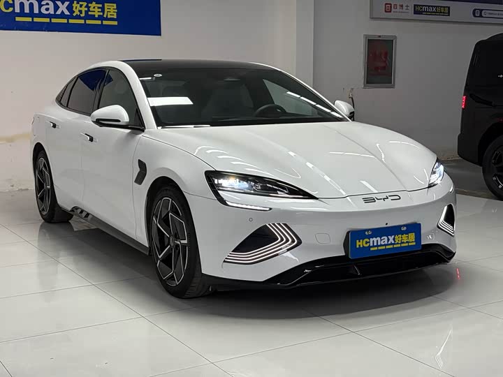 Фото 3 - BYD Seal