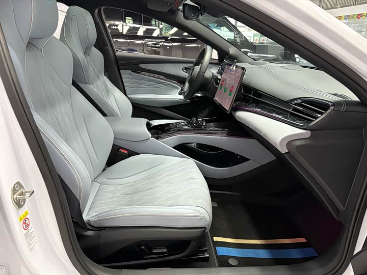 Фото 9 - BYD Seal