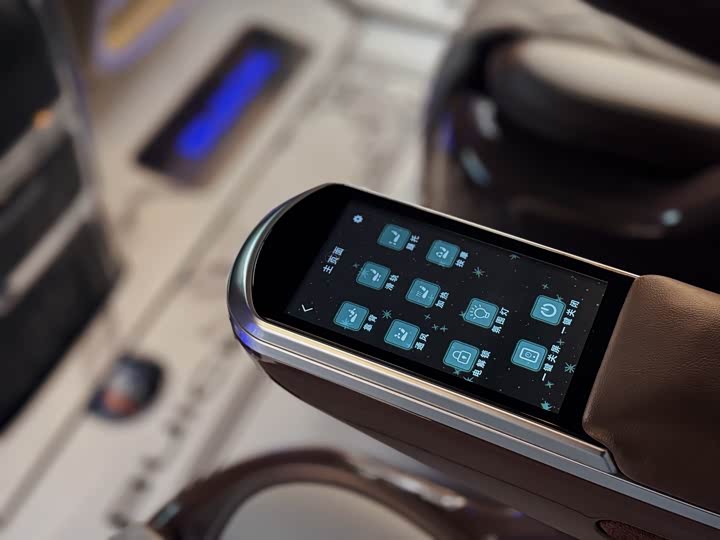 Фото 12 - Buick GL8 ES